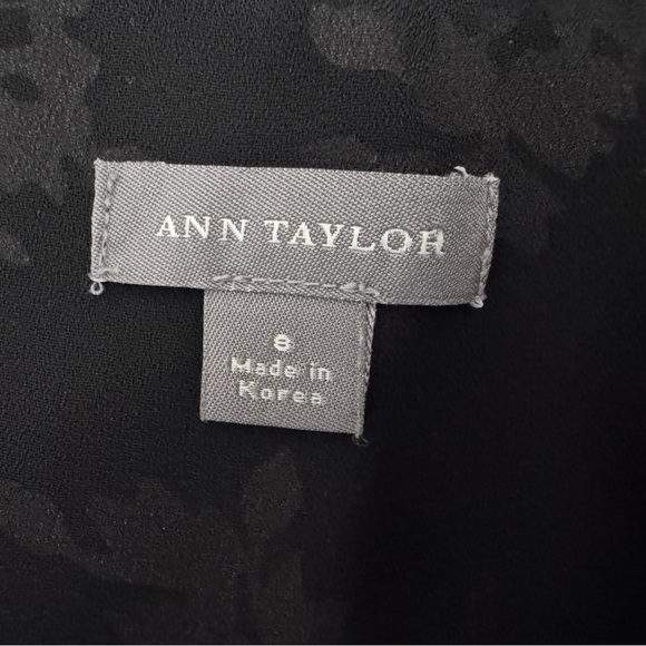 Ann Taylor Floral Black and White Dress Size 8 - Picture 3 of 6